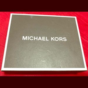 Men bifold mk wallet